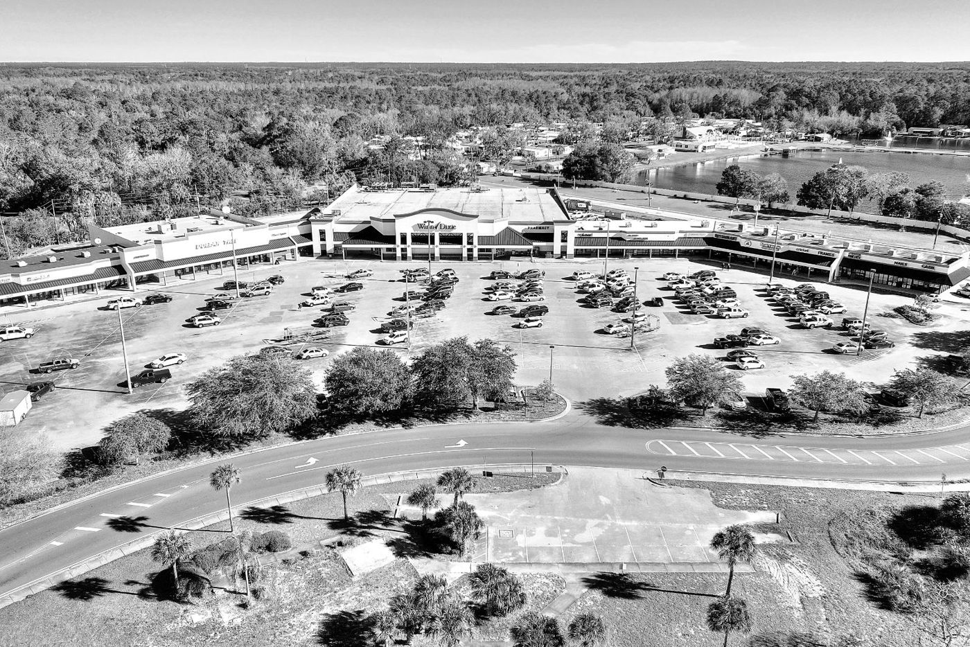 Crystal River Shopping Plaza